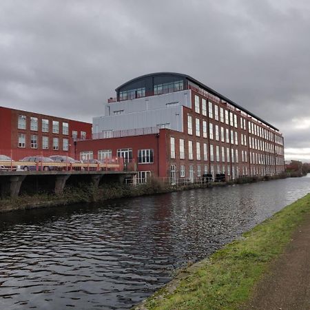 Canal Side Apartment By Serviced Living Liverpool Eksteriør billede