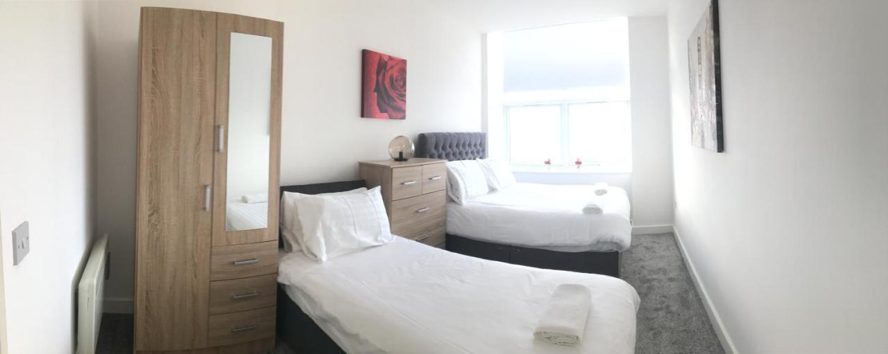 Canal Side Apartment By Serviced Living Liverpool Eksteriør billede